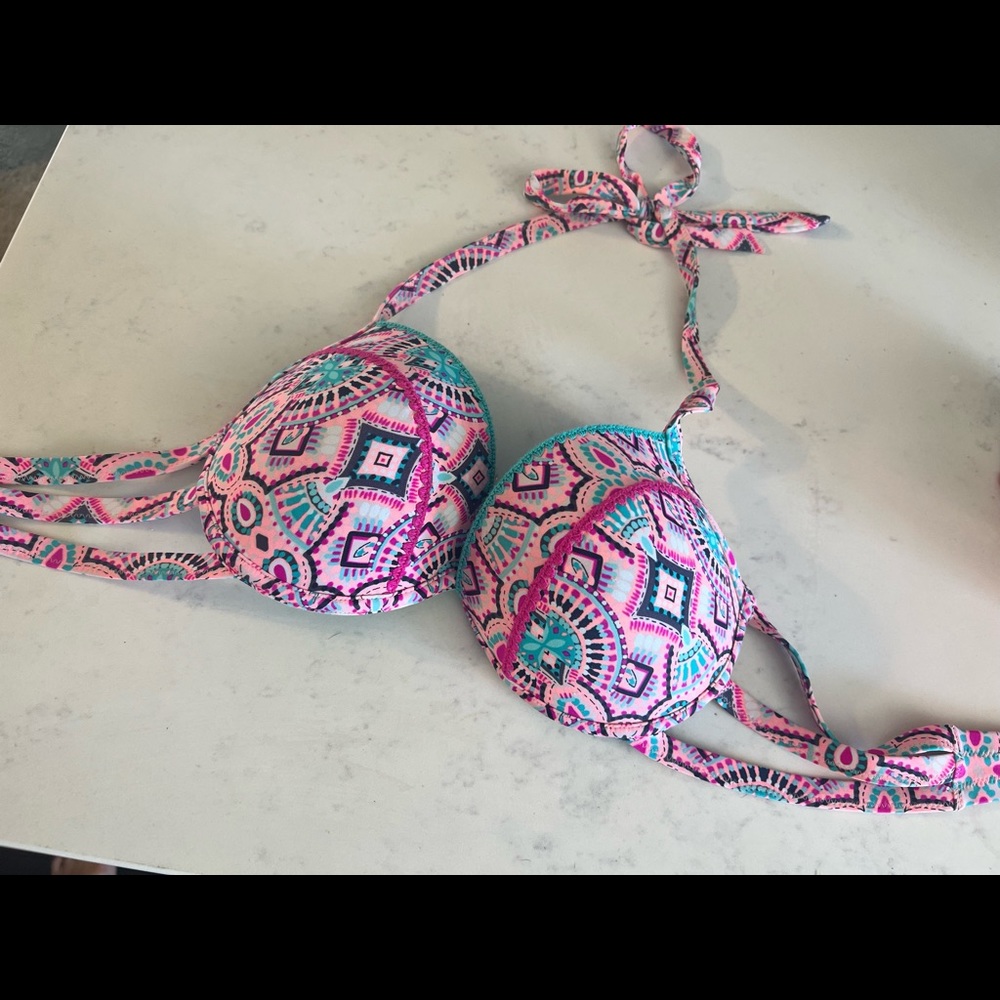 Shade and shore bikini top